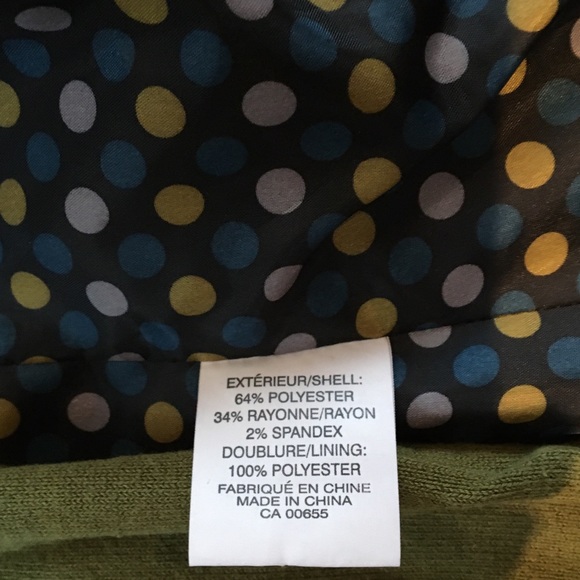 Black pant suit. Fitted jacket and straight leg pants with a slight boot cut. - Picture 9 of 10